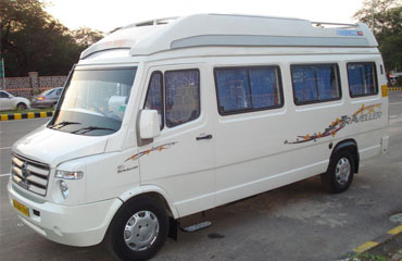 15 Seater Tempo Traveller on Rent in Amritsar