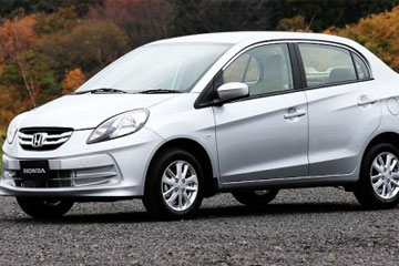 Hire Honda Amaze Car in Amritsar